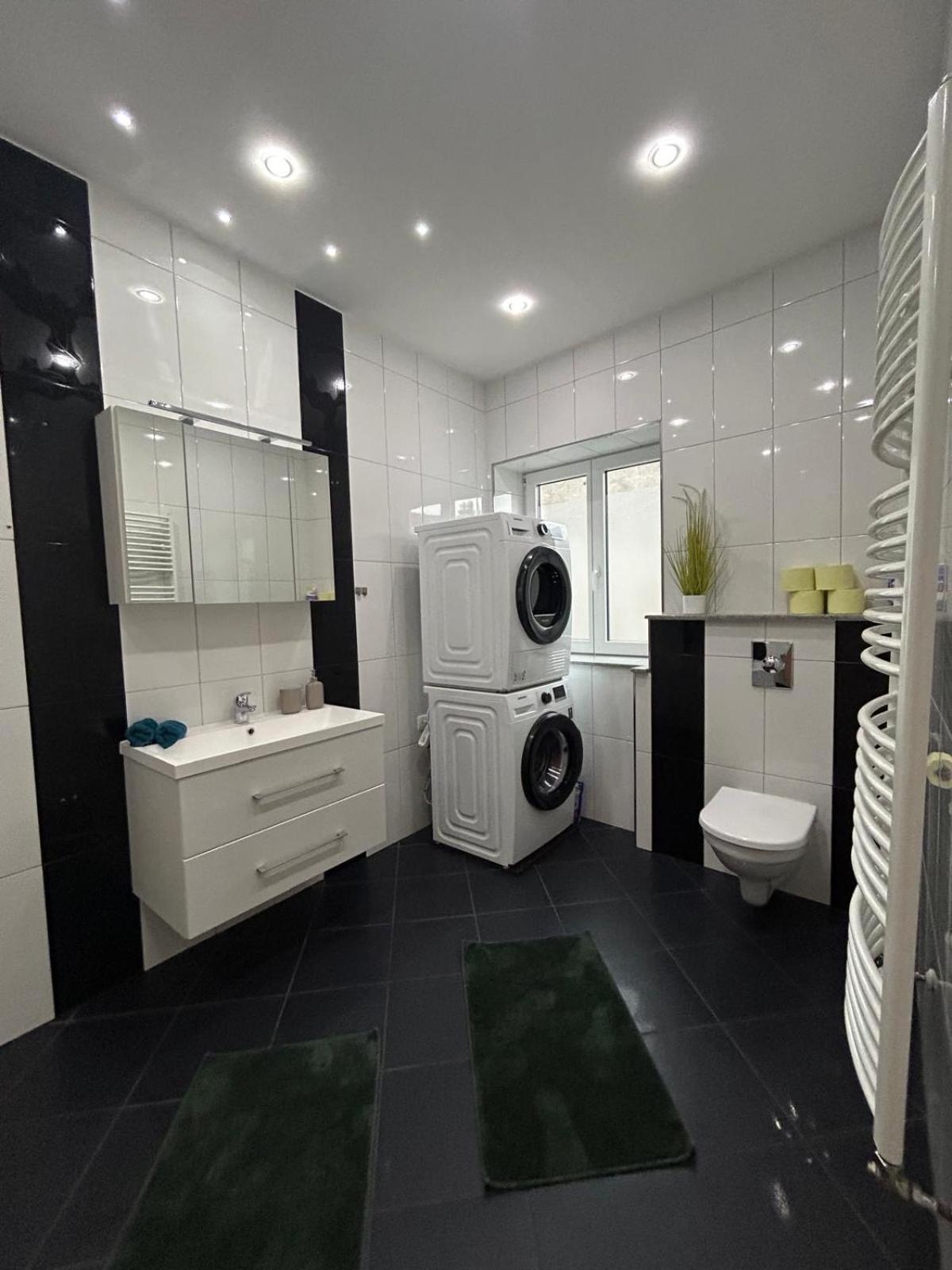 Gross - Real Estate Apartment Leoben  Ngoại thất bức ảnh
